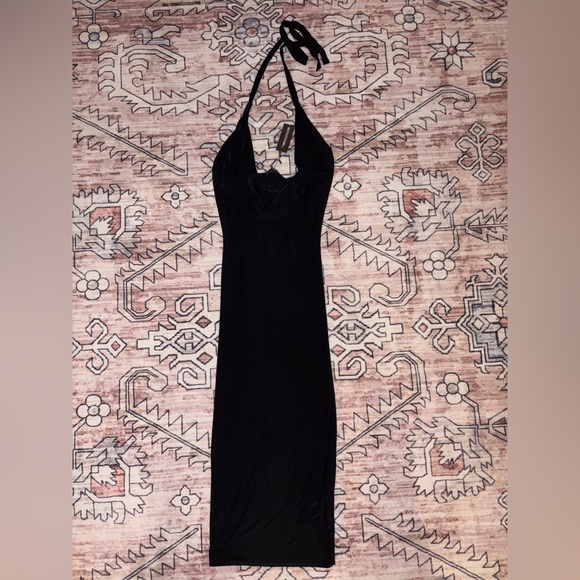 Dresses & Skirts - Elegant Black Halter Dress